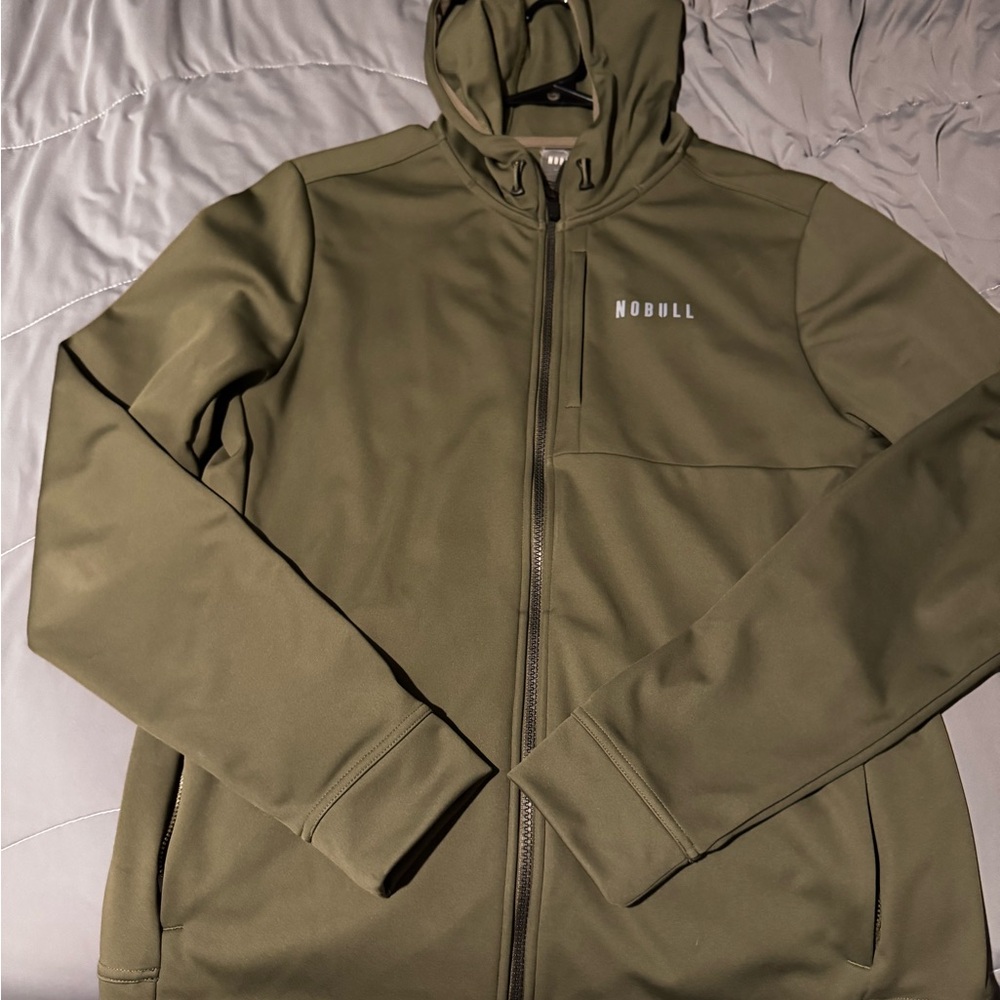NOBULL Green Performance Jacket with Hood and Water-Resistant Finish